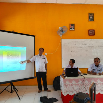 KEGIATAN OBSERVASI KEPALA SEKOLAH OLEH PENGAWAS BINA